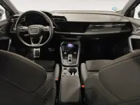 Usado Audi A3 S-Line 150 CV (110 kW) 2025 Gris/plata Berlina