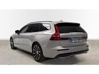 Usado Volvo V60 Plus 350 CV (257 kW) 2024 Gris plata Familiar