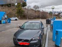 Usado Volvo S40 Momentum 125 CV (91 kW) 2006 Gris / plata Berlina
