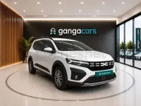 Usado Dacia Jogger Extreme 110 CV (80 kW) 2024 Blanco Monovolumen