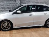 Usado Mercedes B200 163 CV (119 kW) 2023 Gris Utilitario