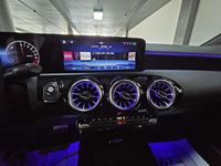 Usado Mercedes A250 Advanced 218 CV (160 kW) 2024 Gris Utilitario