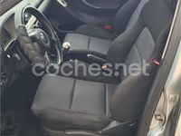 Usado Seat Leon Sport 110 CV (80 kW) 2005 Gris / plata Utilitario