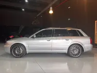 Usado Audi S4 265 CV (194 kW) 2001 Gris / plata Familiar