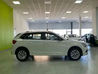 Usado Skoda Kamiq Ambition 110 CV (80 kW) 2021 Blanco SUV