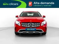 Usado Mercedes GLA180 122 CV (89 kW) 2018 Rojo SUV