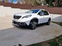 Usado Peugeot 2008 Allure 130 CV (95 kW) 2019 Gris / plata SUV