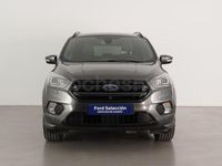 Usado Ford Kuga ST-Line 150 CV (110 kW) 2019 Gris / plata SUV