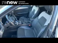 Usado Renault Arkana Zen 140 CV (102 kW) 2022 Gris SUV