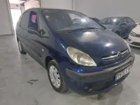 Usado Citroën Xsara Picasso Exclusive 110 CV (80 kW) 2004 Azul Monovolumen