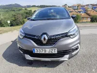 Usado Renault Captur Zen 120 CV (88 kW) 2017 Gris / plata SUV