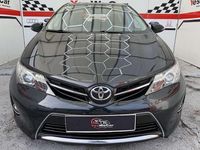 Usado Toyota Auris Active 124 CV (91 kW) 2013 Gris Utilitario