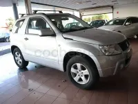 Usado Suzuki Grand Vitara 129 CV (94 kW) 2007 Gris / plata SUV