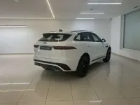 Usado Jaguar F-Pace R-Dynamic 204 CV (150 kW) 2022 Blanco SUV