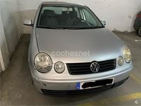 Usado VW Polo Trendline 75 CV (55 kW) 2004 Gris / plata Utilitario