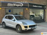 Usado Porsche Cayenne S E-Hybrid Platinum Edition 416 CV (305 kW) 2016 Gris / plata SUV