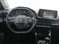 Usado Peugeot 2008 Active 102 CV (75 kW) 2022 Blanco SUV