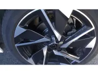 Usado Peugeot 308 Allure 130 CV (95 kW) 2022 Blanco Berlina