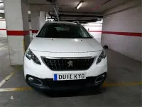Usado Peugeot 2008 Signature Sky 100 CV (73 kW) 2019 Blanco SUV