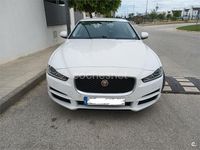Usado Jaguar XE 180 CV (132 kW) 2015 Blanco Berlina
