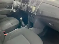 Usado Dacia Logan MCV Lauréate 90 CV (66 kW) 2015 Gris Familiar