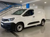 Usado Peugeot Partner S 102 CV (75 kW) 2023 Blanco Monovolumen
