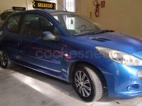Usado Peugeot 206 75 CV (55 kW) 2012 Azul Berlina
