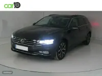 Usado VW Passat Executive 150 CV (110 kW) 2023 Gris Familiar