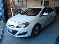 Usado Opel Astra Business 110 CV (80 kW) 2013 Blanco Familiar