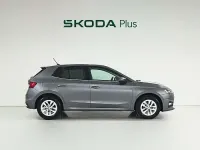 Usado Skoda Fabia Selection 116 CV (85 kW) 2024 Gris Utilitario