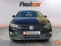 Usado VW Polo Advance 75 CV (55 kW) 2018 Negro Utilitario
