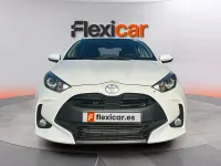 Usado Toyota Yaris Hybrid Active 116 CV (85 kW) 2026 Blanco Berlina