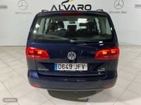 Usado VW Touran Business 115 CV (84 kW) 2015 Azul Monovolumen