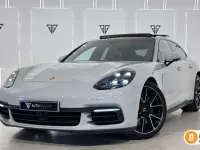 Usado Porsche Panamera 4 Sport Turismo Sport Turismo 330 CV (242 kW) 2018 Gris Familiar