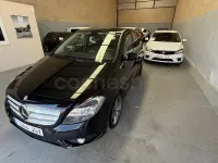 Usado Mercedes B180 109 CV (80 kW) 2012 Negro Utilitario