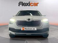 Usado Skoda Kamiq Ambition 110 CV (80 kW) 2021 Blanco SUV