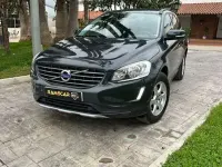 Usado Volvo XC60 Momentum 190 CV (139 kW) 2016 Azul SUV