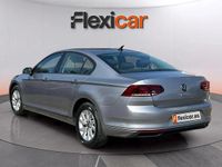 Usado VW Passat Business 122 CV (89 kW) 2020 Gris Berlina