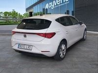 Usado Seat Leon Style 115 CV (84 kW) 2021 Blanco