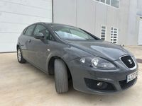 Usado Seat Leon Reference 105 CV (77 kW) 2010 Gris / plata Utilitario