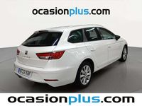 Usado Seat Leon Style Plus 115 CV (84 kW) 2017 Blanco Familiar