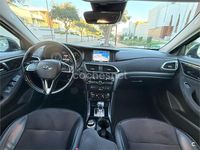 Usado Infiniti Q30 Premium 170 CV (125 kW) 2016 Gris / plata Berlina
