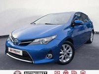 Usado Toyota Auris 90 CV (66 kW) 2015 Azul Berlina