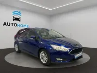 Usado Ford Focus Trend 125 CV (91 kW) 2017 Azul Berlina