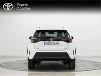 Usado Toyota Yaris Hybrid Active 116 CV (85 kW) 2025 Blanco