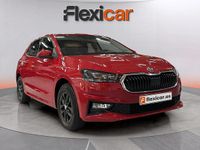 Usado Skoda Fabia Selection 80 CV (58 kW) 2024 Rojo Utilitario