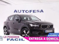 Usado Volvo XC40 Momentum 156 CV (114 kW) 2020 Negro SUV