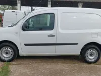 Usado Renault Kangoo 95 CV (69 kW) 2020 Blanco Monovolumen