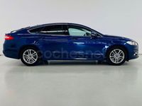 Usado Ford Mondeo Trend 160 CV (117 kW) 2018 Azul Berlina