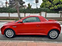 Usado Opel Tigra Sport 90 CV (66 kW) 2005 Rojo Descapotable